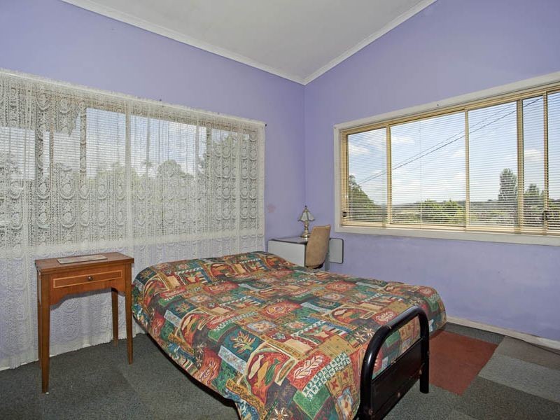 27 Maidstone Street, Helensburgh NSW 2508