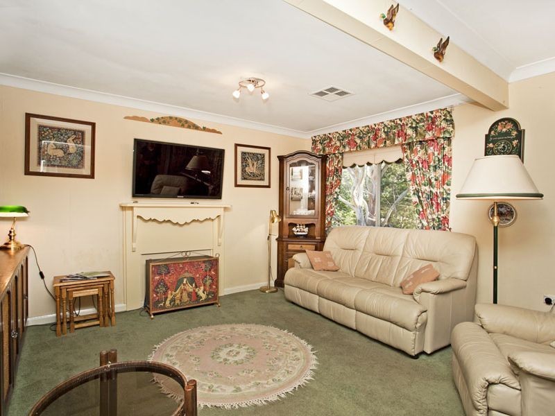 33 Tunnel Road, Helensburgh NSW 2508