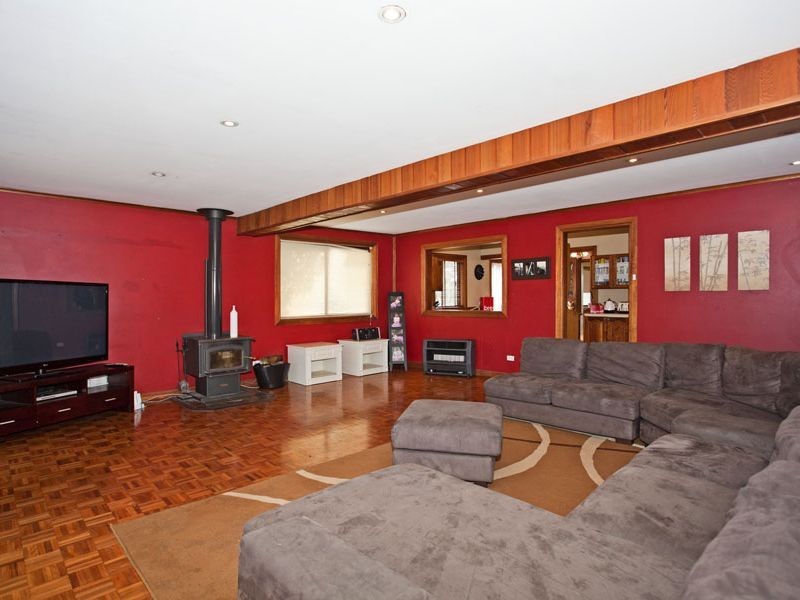 52 Hume Drive, Helensburgh NSW 2508