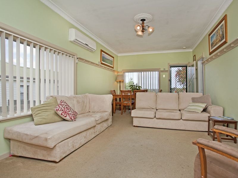 178 Parkes Street, Helensburgh NSW 2508