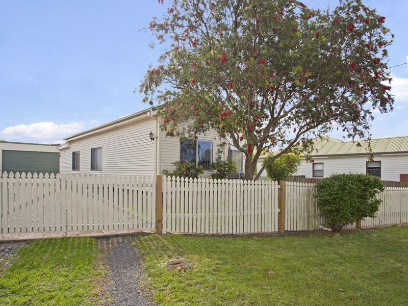 178 Parkes Street, Helensburgh NSW 2508