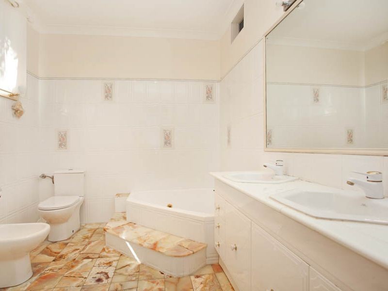 3 Southview Avenue, Stanwell Tops NSW 2508