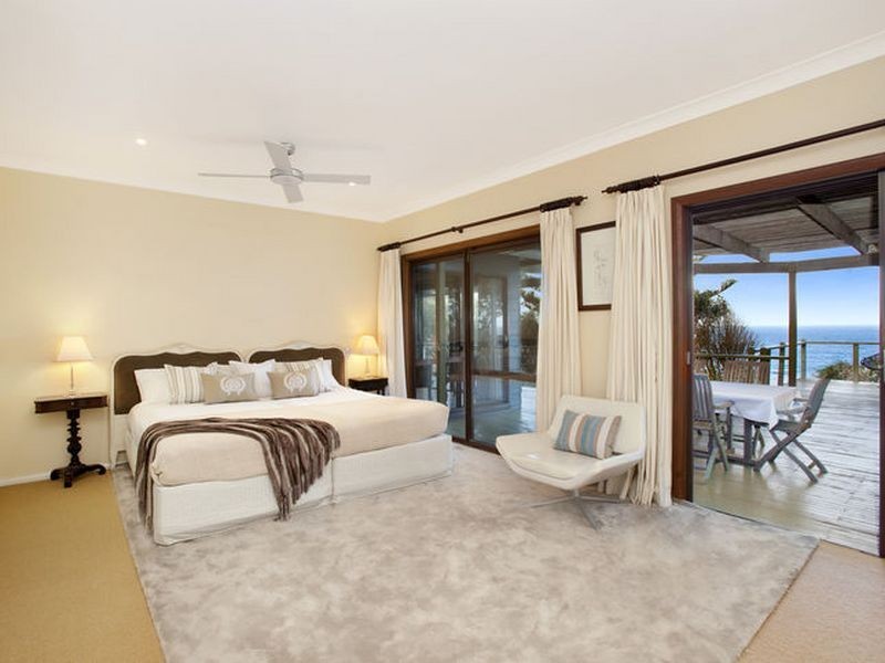 17 Kallaroo Avenue, Stanwell Park NSW 2508