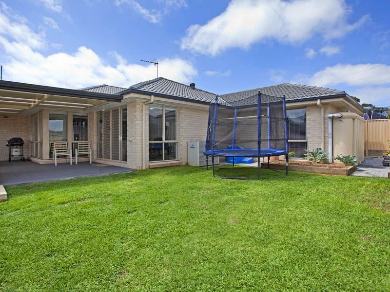100 Walker Street, Helensburgh NSW 2508
