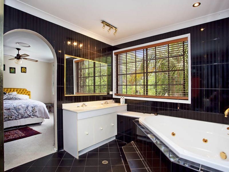 56 Halls Road, Helensburgh NSW 2508