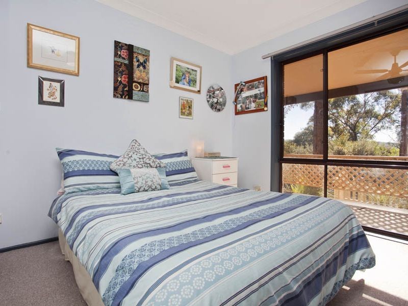 1 Nixon Place, Helensburgh NSW 2508