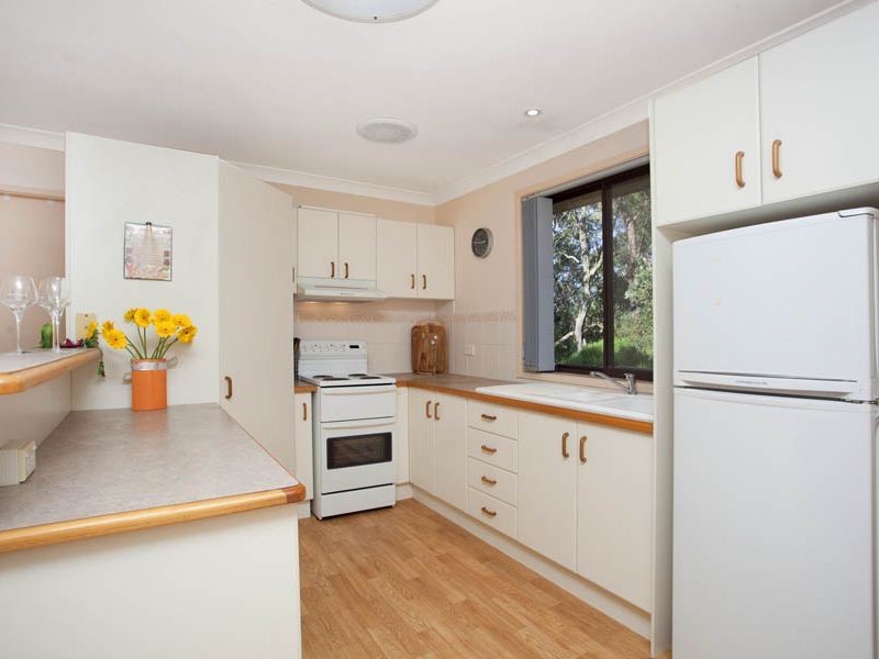 1 Nixon Place, Helensburgh NSW 2508