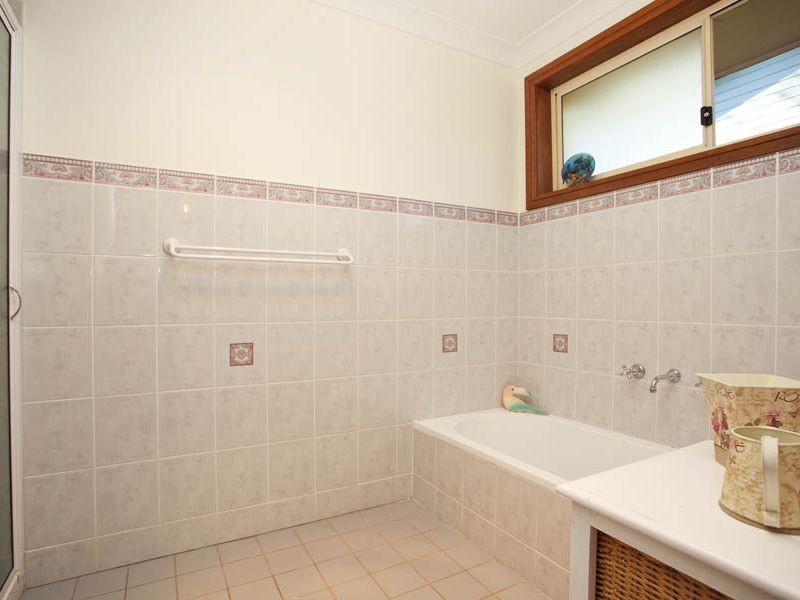 4 Gardiner Place, Helensburgh NSW 2508