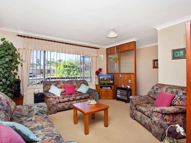 66 Walker Street, Helensburgh NSW 2508
