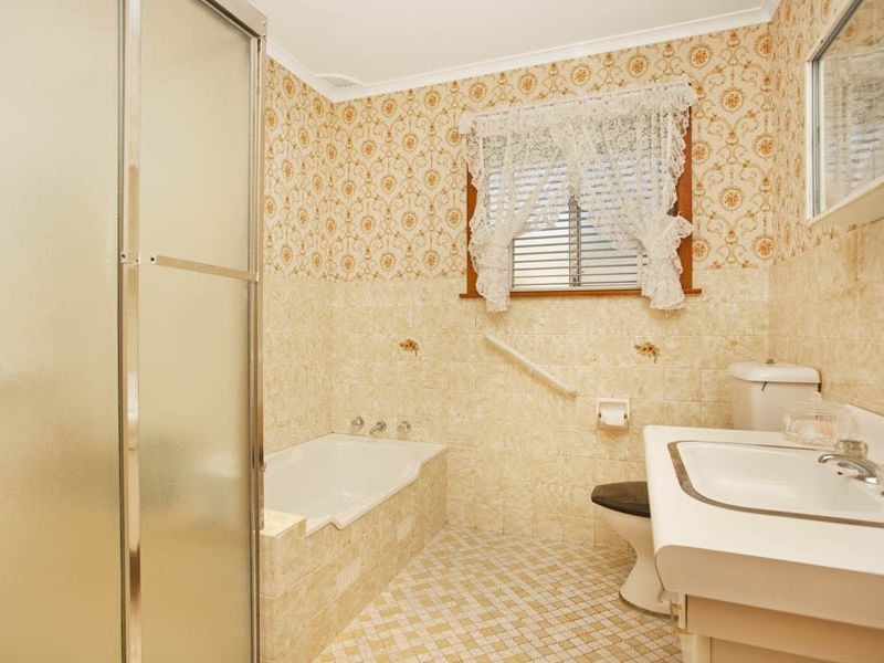 16 Short Street, Helensburgh NSW 2508
