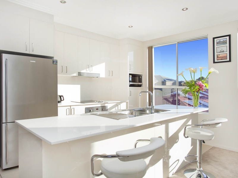 19/20-22 Walker Street, Helensburgh NSW 2508