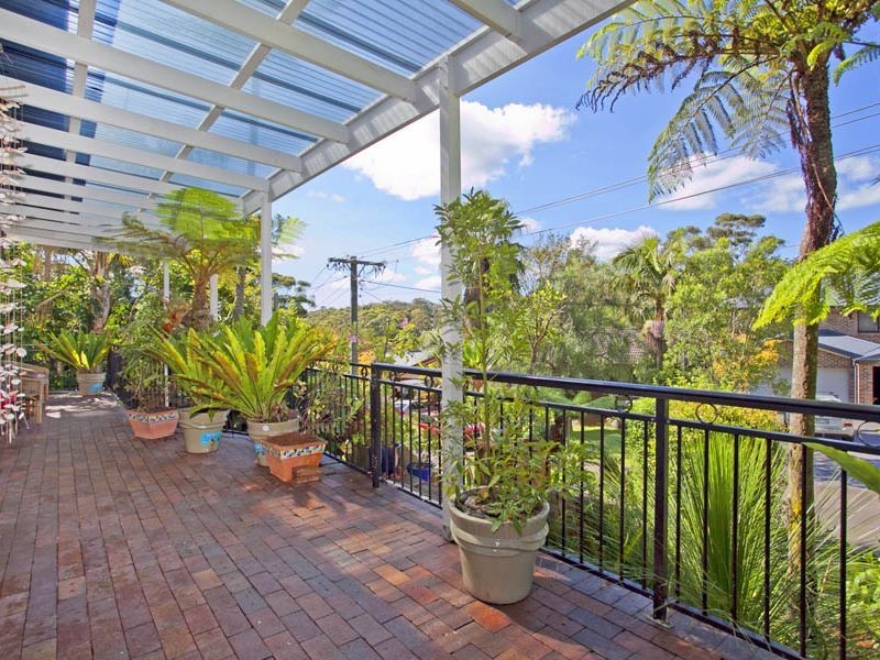 57 The Crescent, Helensburgh NSW 2508