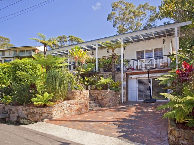 57 The Crescent, Helensburgh NSW 2508