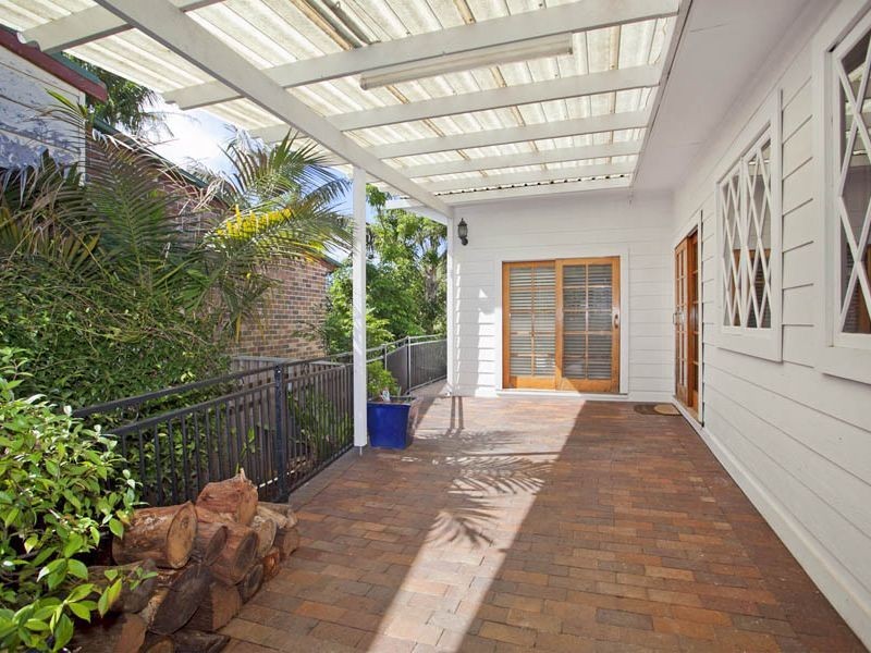 57 The Crescent, Helensburgh NSW 2508