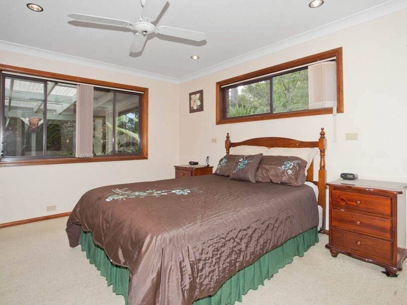 70 The Crescent, Helensburgh NSW 2508