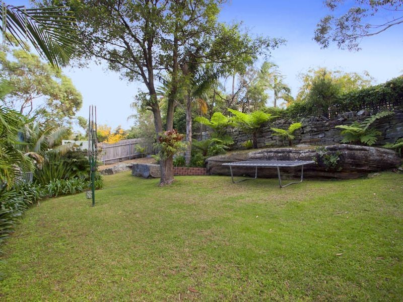 70 The Crescent, Helensburgh NSW 2508