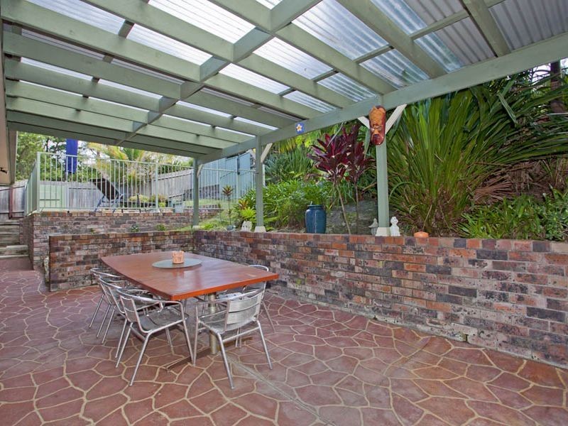70 The Crescent, Helensburgh NSW 2508