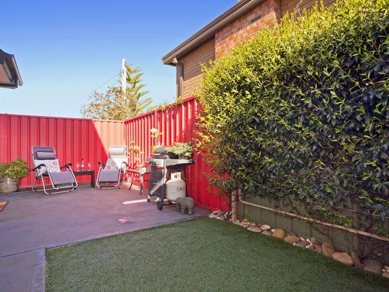 1/40 Walker Street, Helensburgh NSW 2508