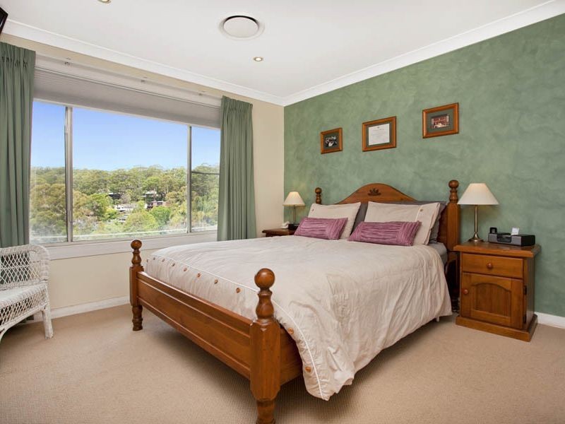 65 The Crescent, Helensburgh NSW 2508