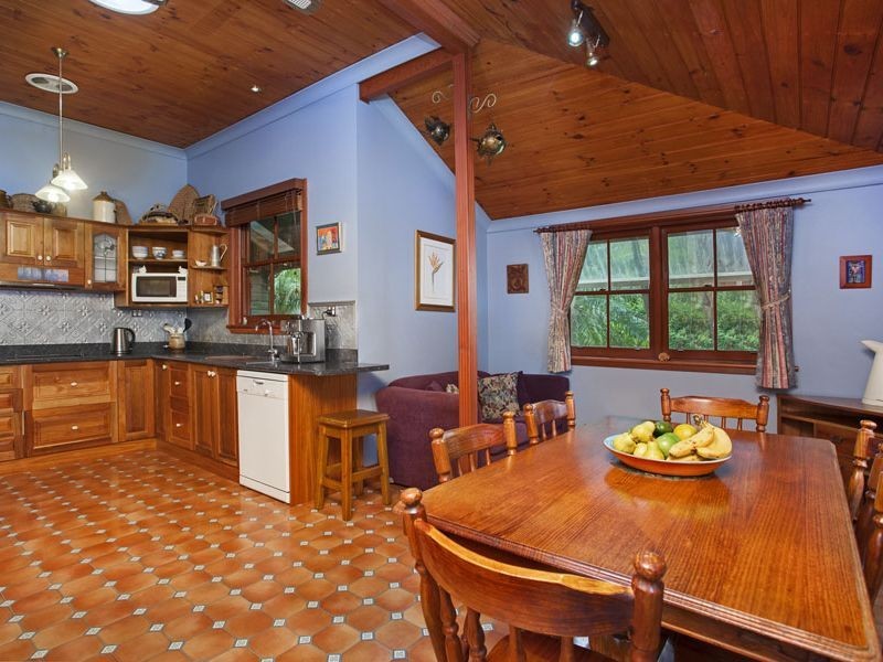 81 Stanwell Ave, Stanwell Park NSW 2508