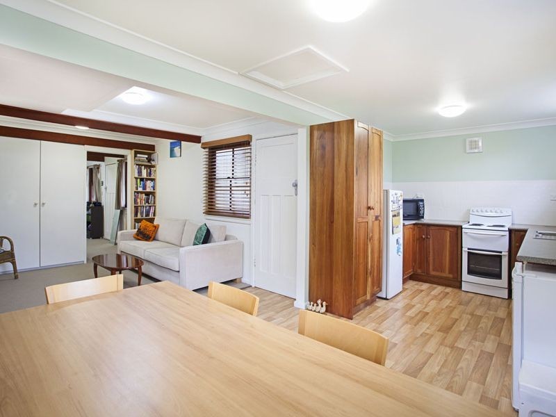 81 Stanwell Ave, Stanwell Park NSW 2508