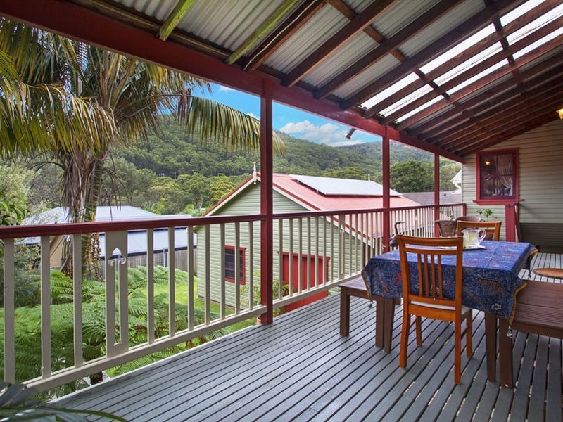 81 Stanwell Ave, Stanwell Park NSW 2508