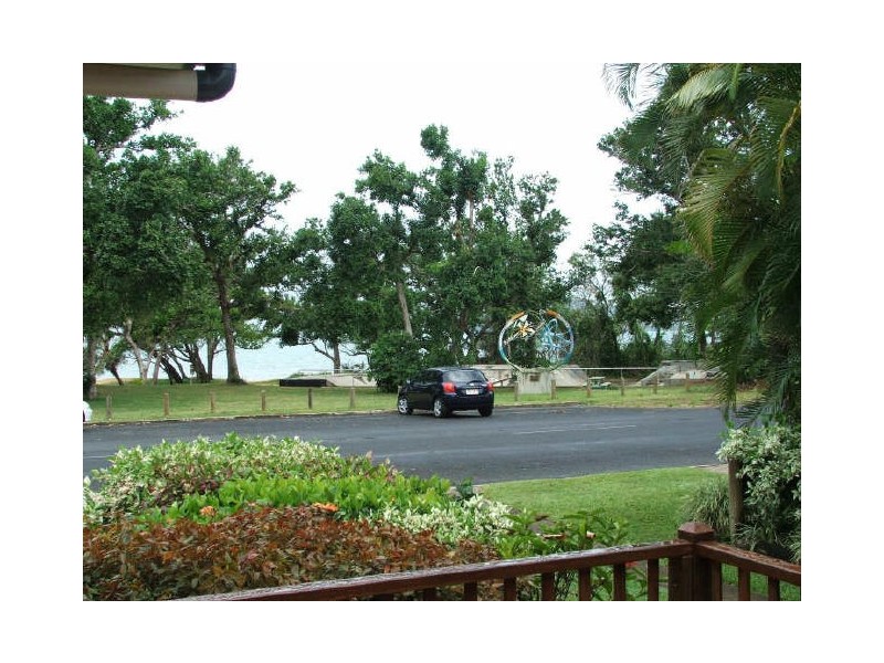 Mission Beach QLD 4852