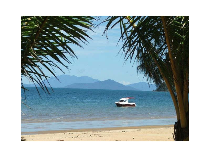 Lot 7 The Boulevarde, Mission Beach QLD 4852