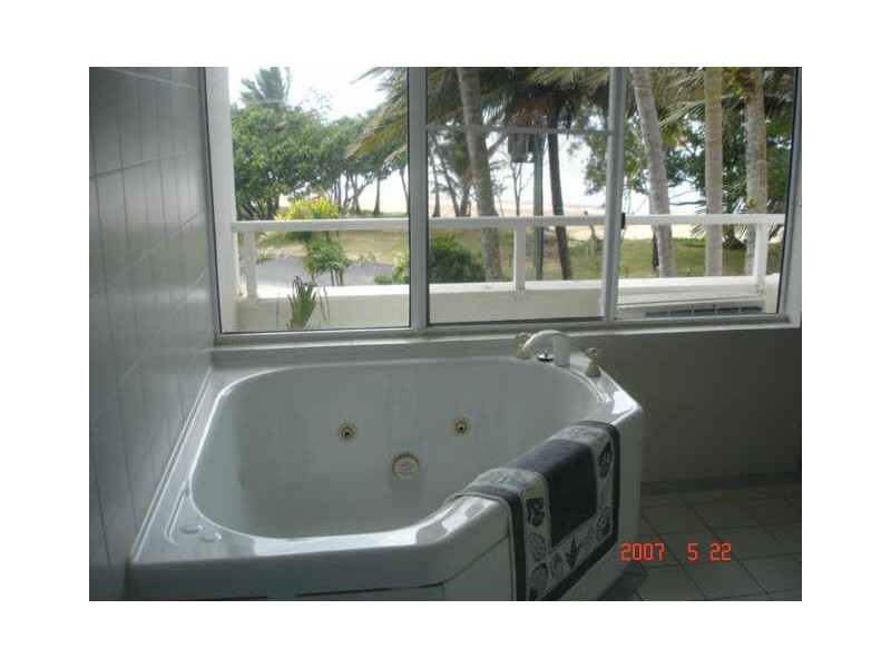 Mission Beach QLD 4852