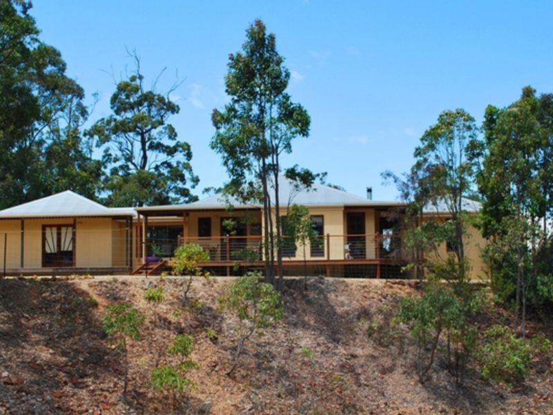 289 Long Point Drive, Lake Cathie NSW 2445
