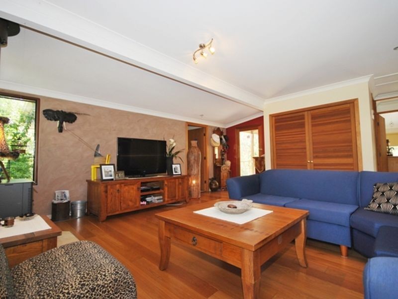 289 Long Point Drive, Lake Cathie NSW 2445
