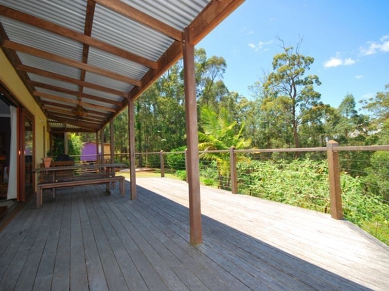 289 Long Point Drive, Lake Cathie NSW 2445