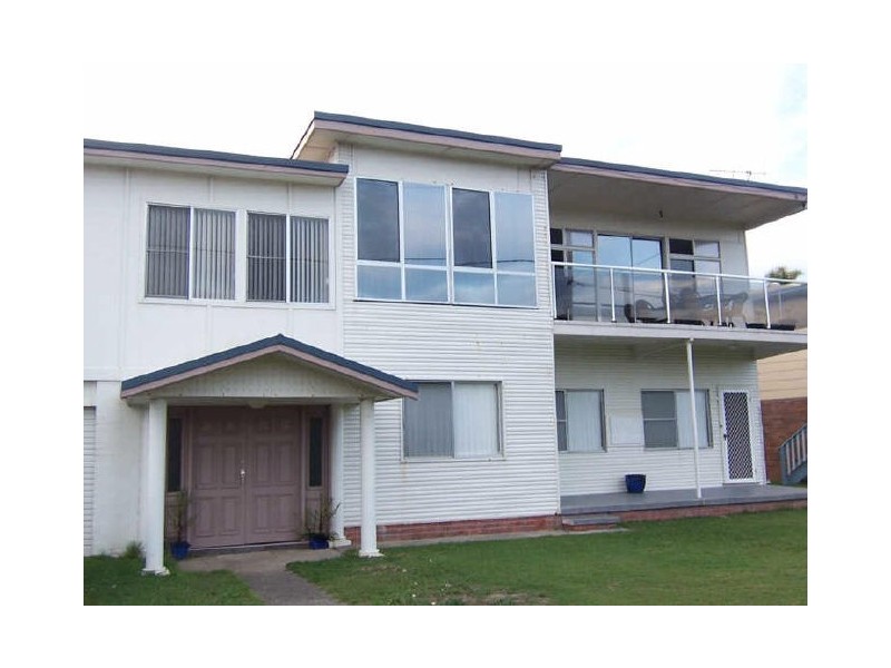 1711 Ocean Drive, Lake Cathie NSW 2445