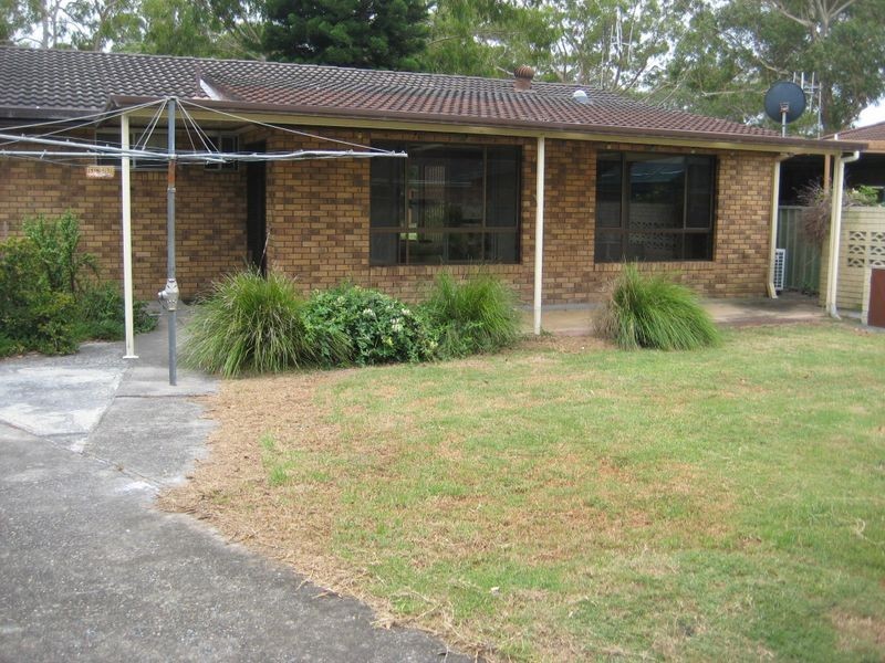 33 Evans Street, Lake Cathie NSW 2445