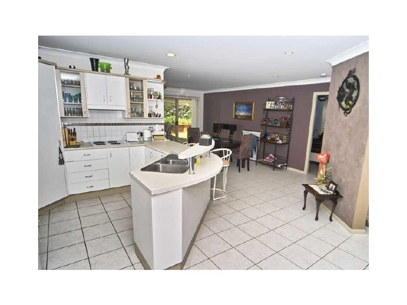 6 Resolution Place, Lake Cathie NSW 2445