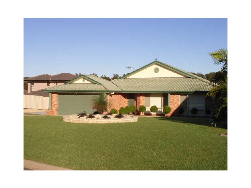 14 Solander Place, Lake Cathie NSW 2445