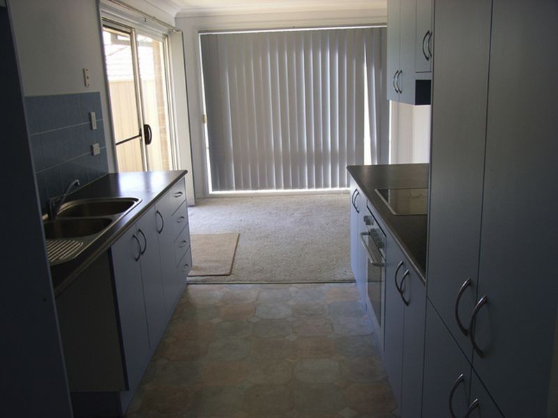 16 Solander Place, Lake Cathie NSW 2445