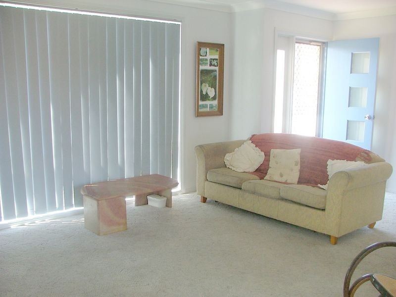 16 Solander Place, Lake Cathie NSW 2445