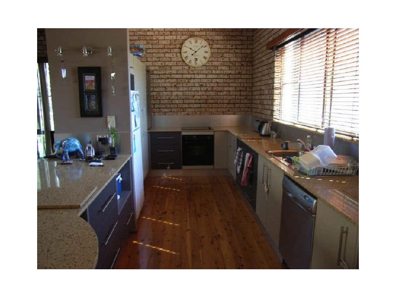 62 Tallong Drive, Lake Cathie NSW 2445