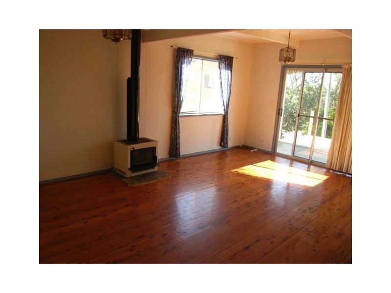 105 Chepana Street, Lake Cathie NSW 2445