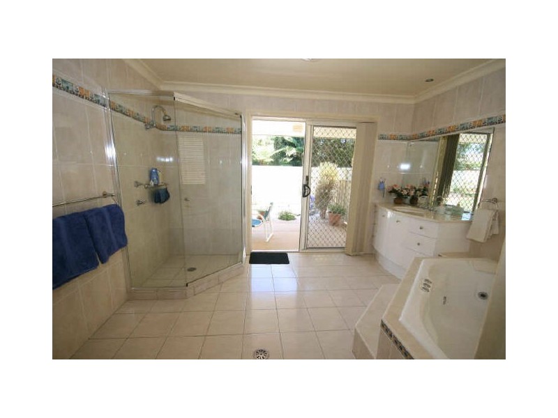 32 Lakeside Way, Lake Cathie NSW 2445