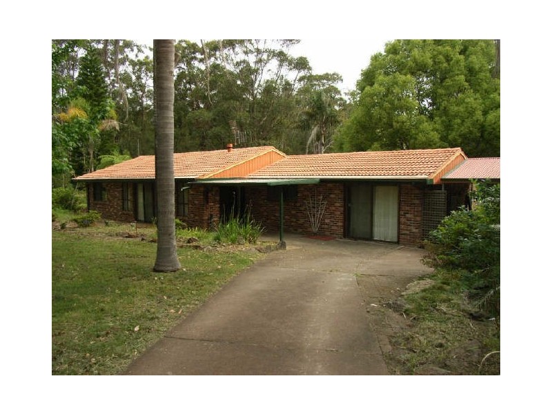 71 Kenwood Drive, Lake Cathie NSW 2445