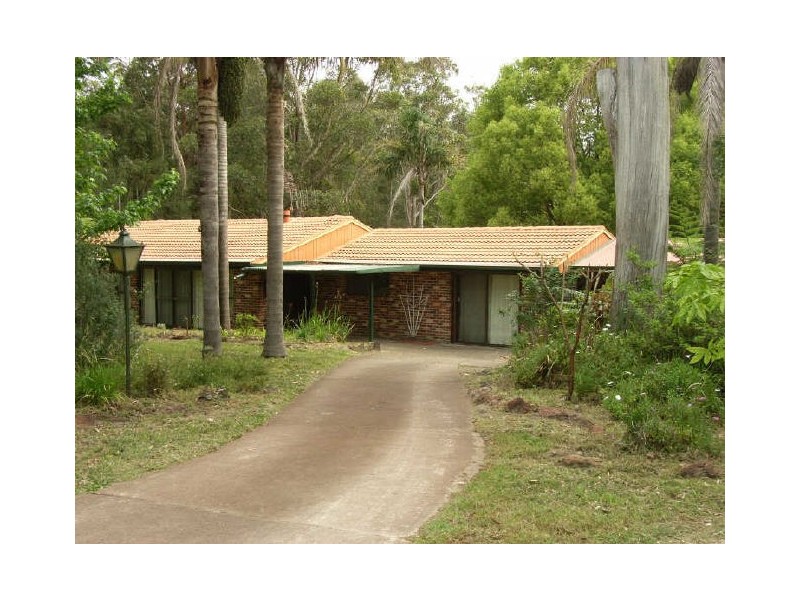 71 Kenwood Drive, Lake Cathie NSW 2445