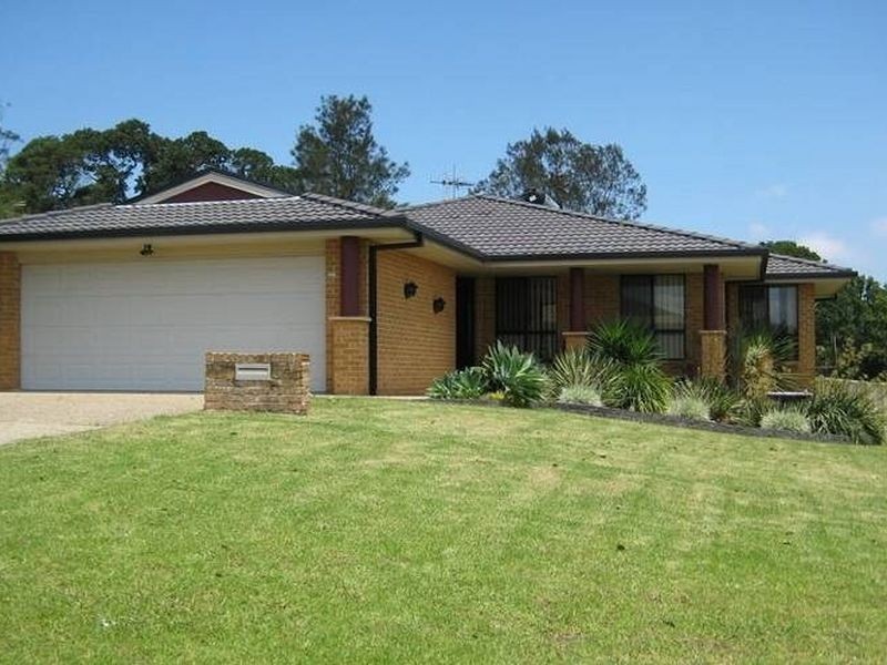 21 Explorers Way, Lake Cathie NSW 2445