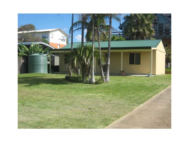 69 Chepana Street, Lake Cathie NSW 2445