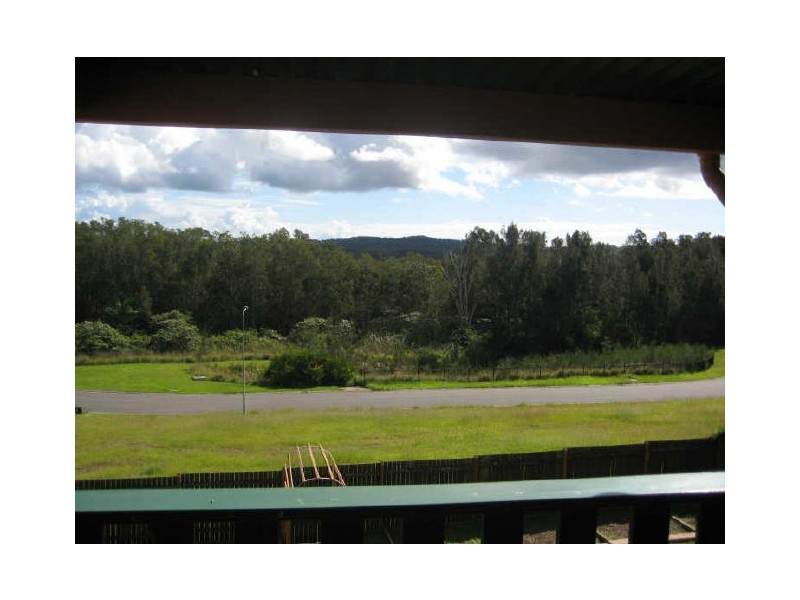 19 Dampier Court, Lake Cathie NSW 2445