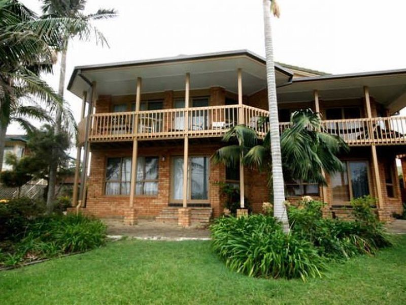 5/3 Parry Street, Lake Cathie NSW 2445