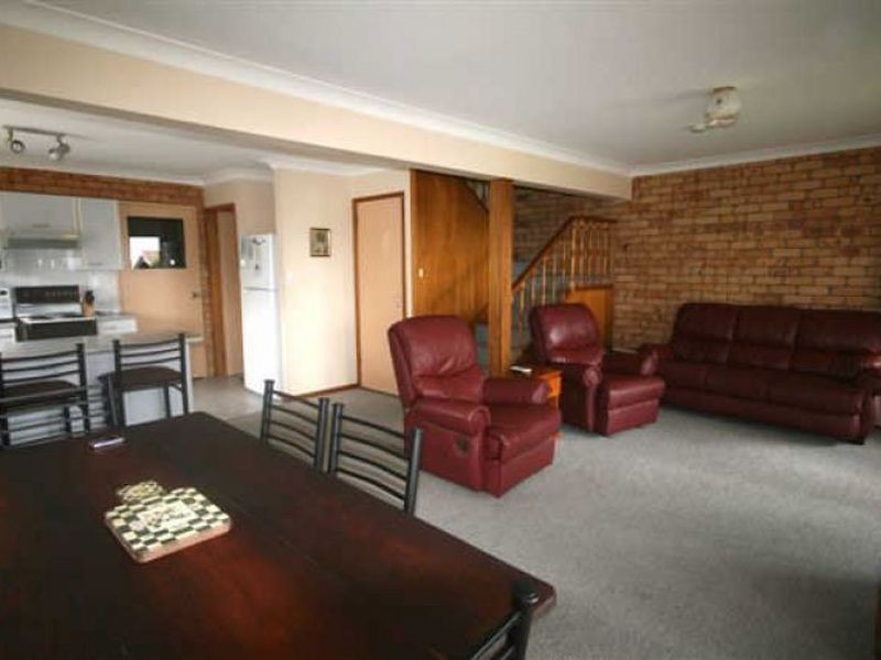 5/3 Parry Street, Lake Cathie NSW 2445