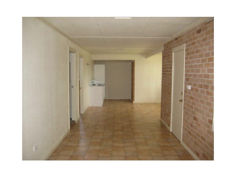 19 Dampier Court, Lake Cathie NSW 2445