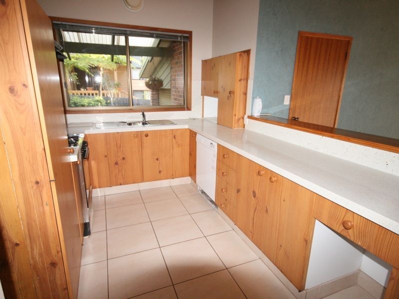 16 Tallong Drive, Lake Cathie NSW 2445